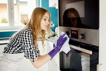 Come pulire il forno senza troppa fatica